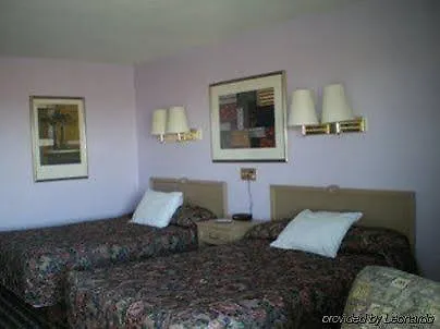 Spring Valley Inn 2*